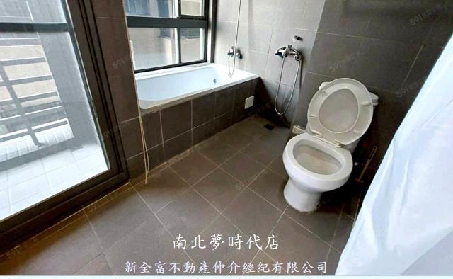 台南東區套房-5