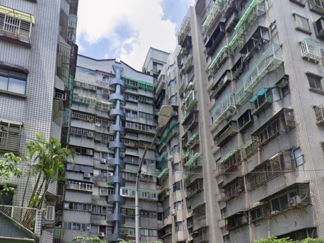 新北土城法拍大樓-5
