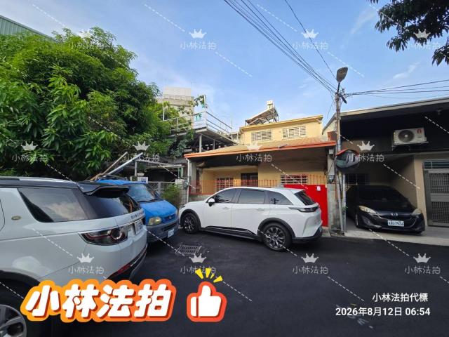 台中大里法拍透天-2
