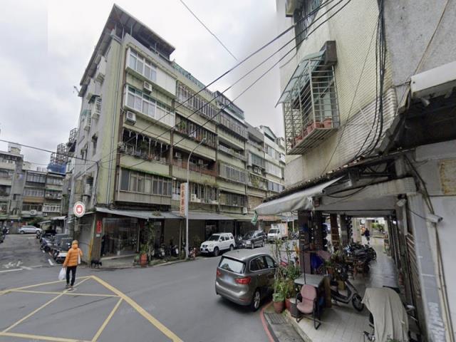 信義區法拍公寓-8