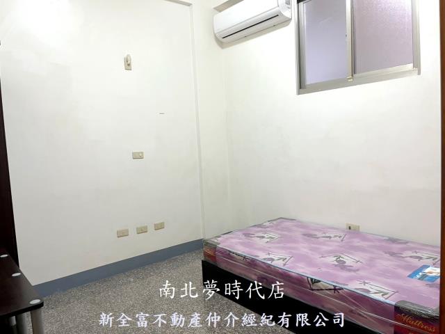 台南南區透天-4