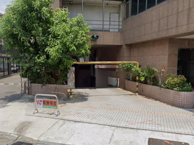 新北大樓法拍-10