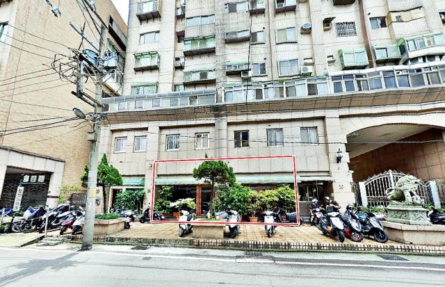 竹北市和平街雙店面