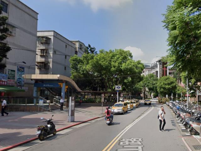 新北土城法拍大樓-4