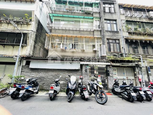 台北大安區法拍公寓-1