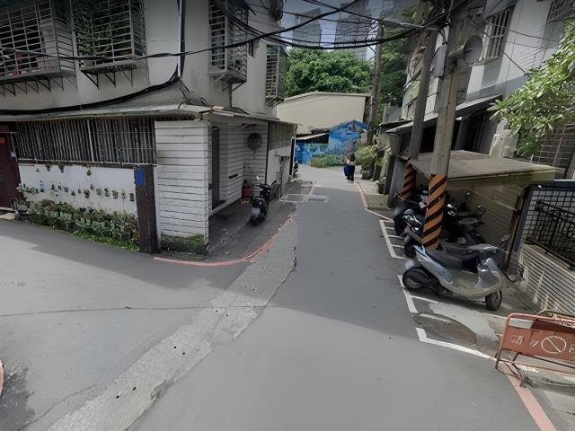 新北新店華廈法拍-5