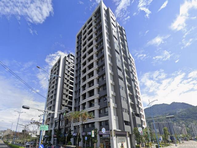 八里法拍大樓-2