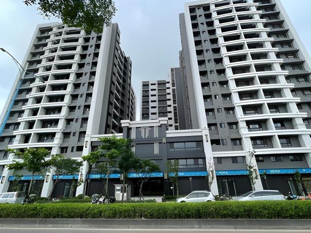 八里大樓法拍-1