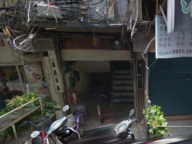 三重公寓法拍-4