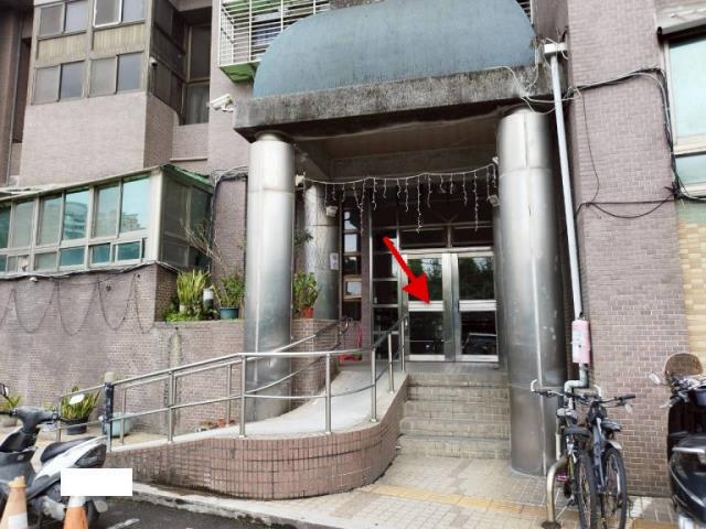 新北大樓法拍-4