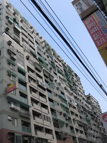 三重法拍大樓-5