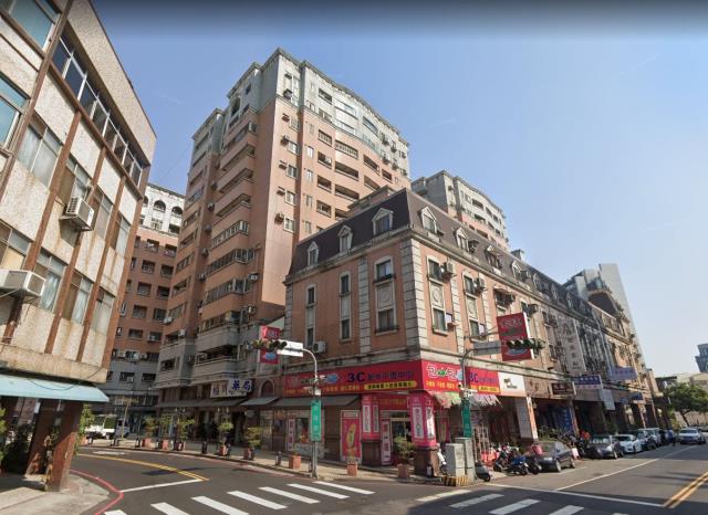 台中西屯法拍大樓-1