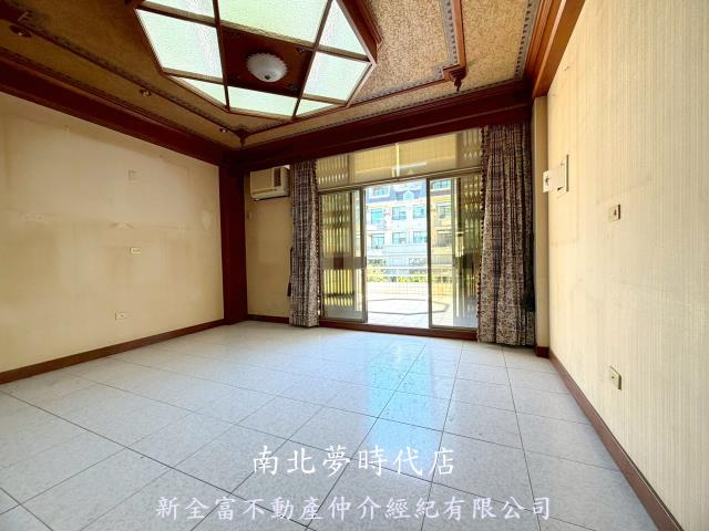 中西區透天-7