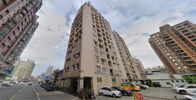 左營法拍大樓-3