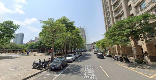 高雄前鎮大樓法拍-12