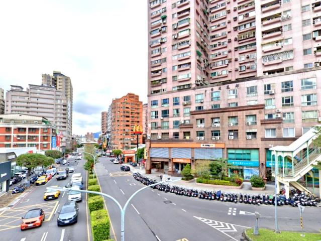 三重大樓法拍-5