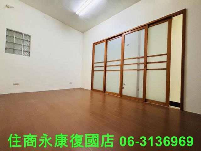台南東區透天-10