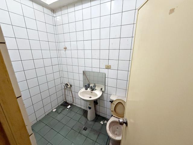 西屯華廈-8