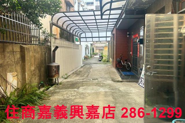東區透天-12