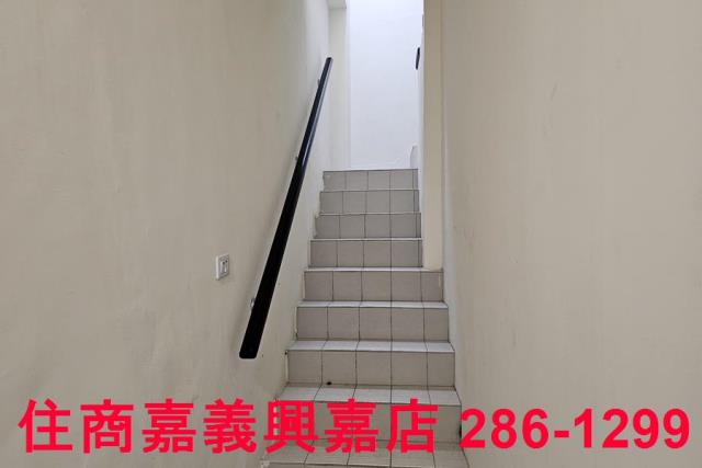 東區透天-8