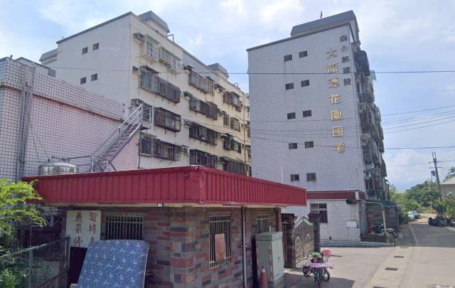 龍潭法拍華廈-1