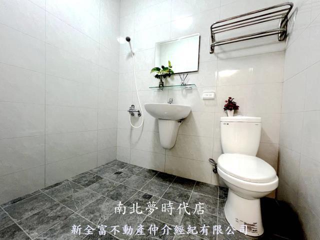 台南華廈-12