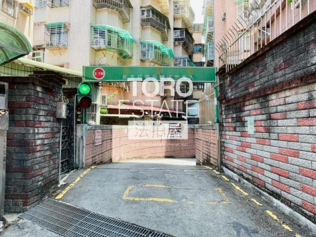 新北大樓法拍-6