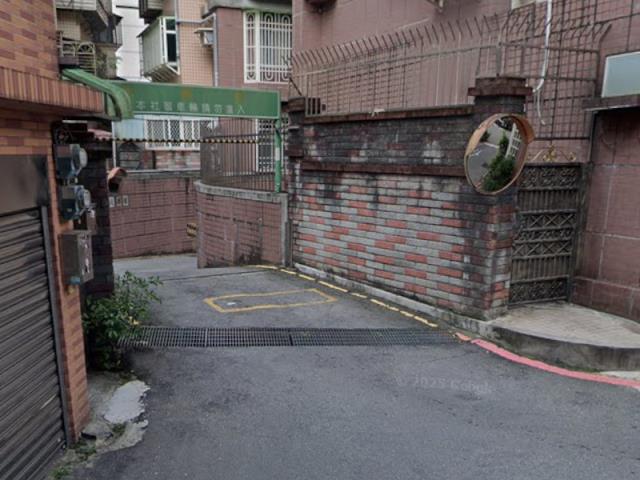 中和大樓法拍-5