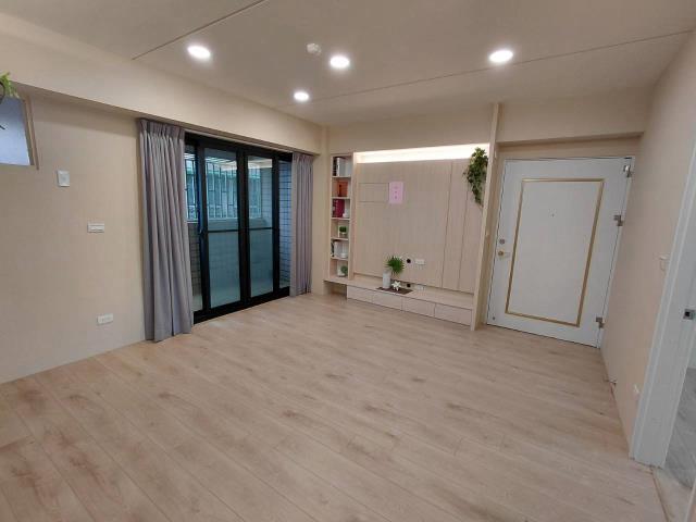 東區華廈-1