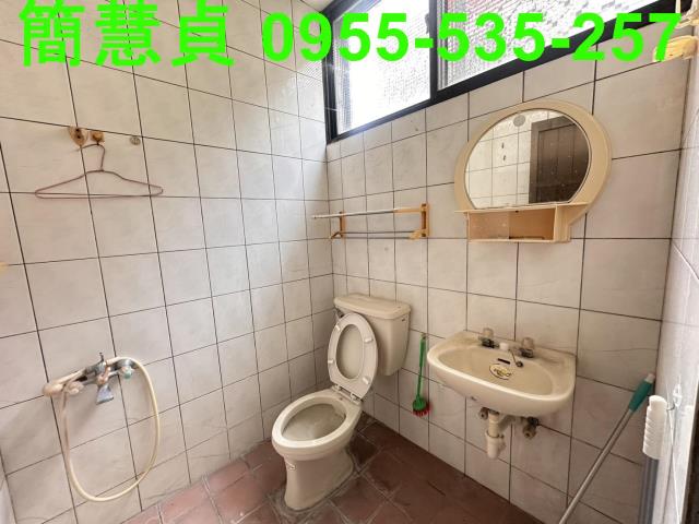 南投草屯透天-9