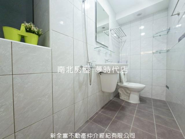 台南南區公寓-11