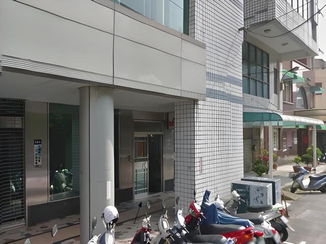 桃園桃園區法拍大樓-1