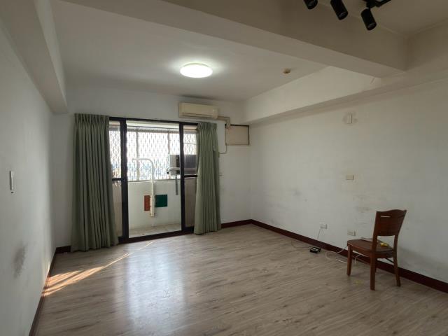 新化華廈-1