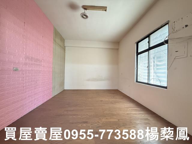 梓官透天-8