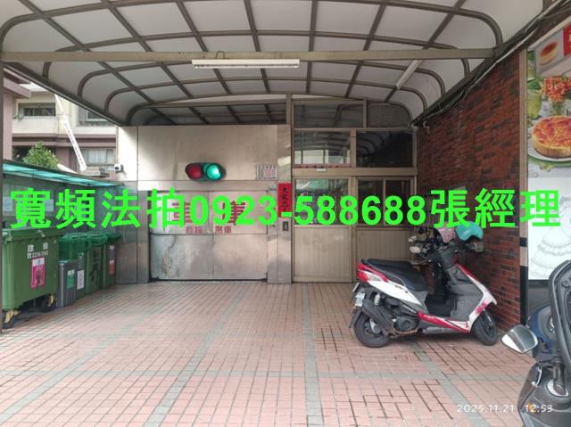 台中南屯法拍華廈-4