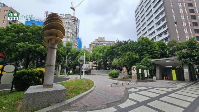 台北中山區大樓-5