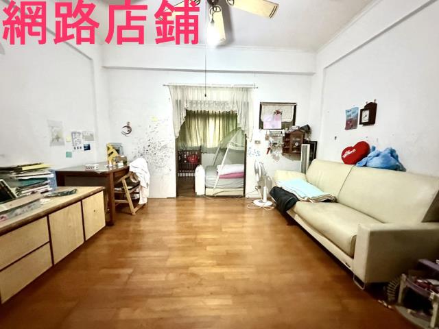 東區店面-7
