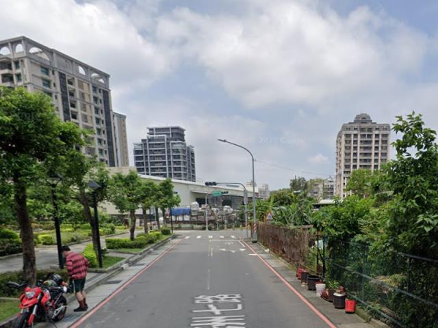 五股法拍大樓-4