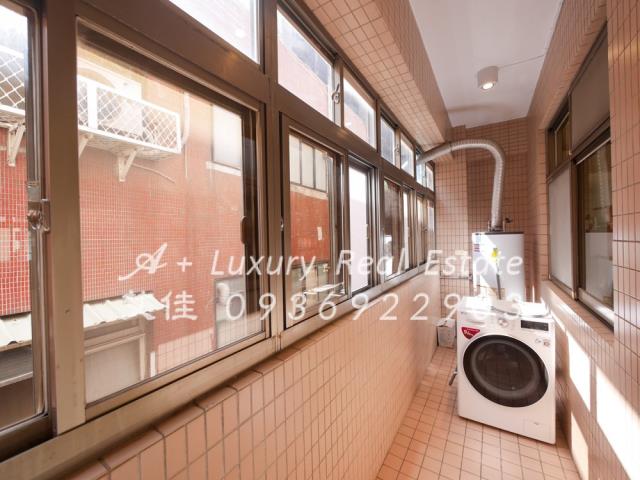 士林大樓-13