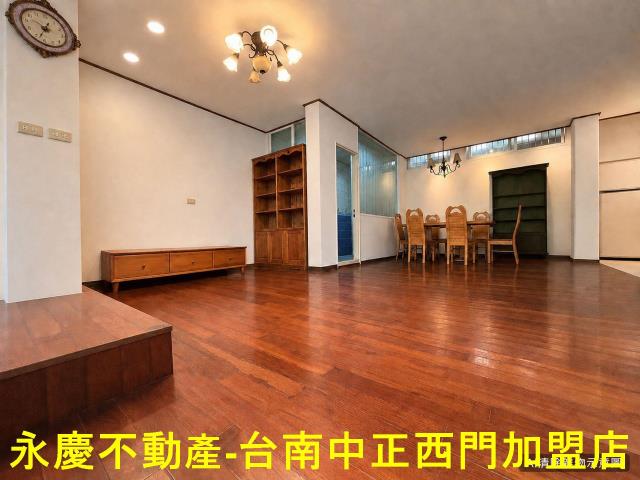 東區透天-1