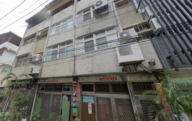 烏日法拍透天-1