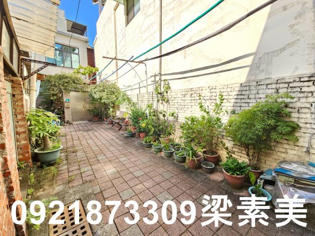 中西區透天-10