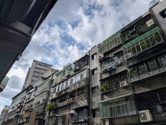 三重法拍公寓-1