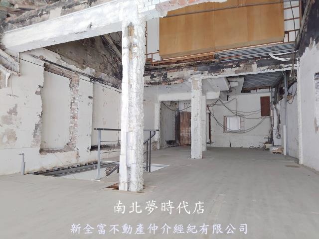 中西區透天-8