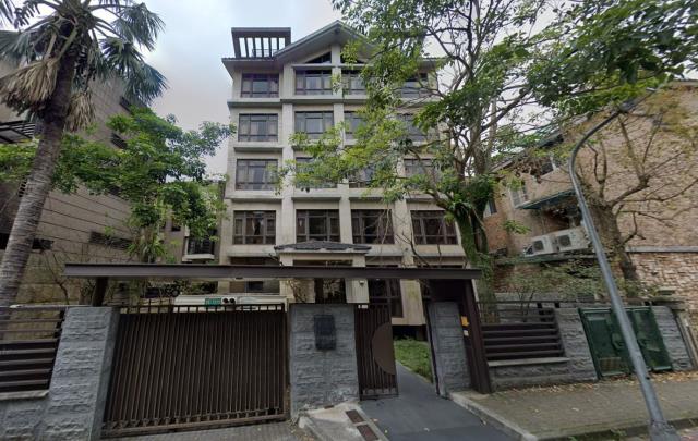 台北文山區法拍透天-1