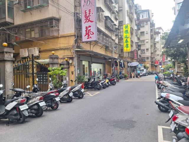 新莊法拍華廈-5
