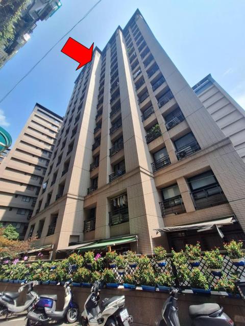 新北中和大樓法拍-2