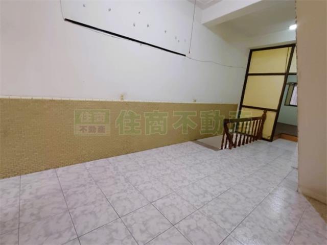 高雄前鎮透天-12