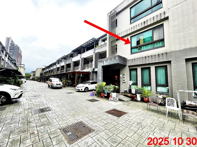 礁溪漳福路龍潭湖別墅