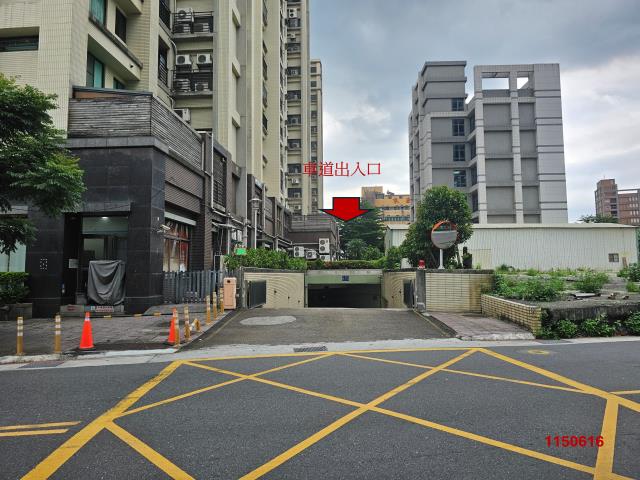 台北內湖大樓法拍-8